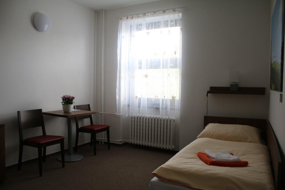 Šumperk Hotel Pod Radnici מראה חיצוני תמונה